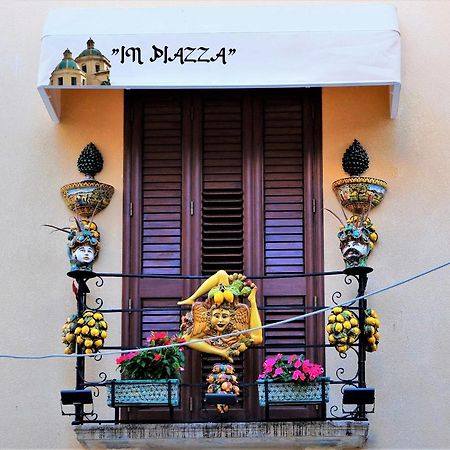 In Piazza Mazara del Vallo Exterior foto