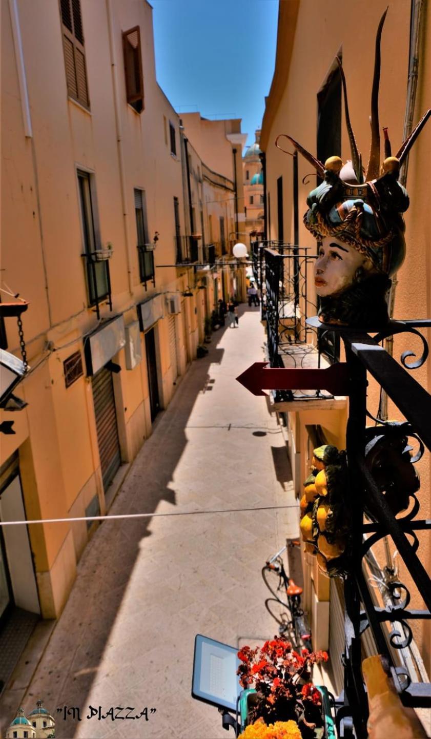 In Piazza Mazara del Vallo Exterior foto